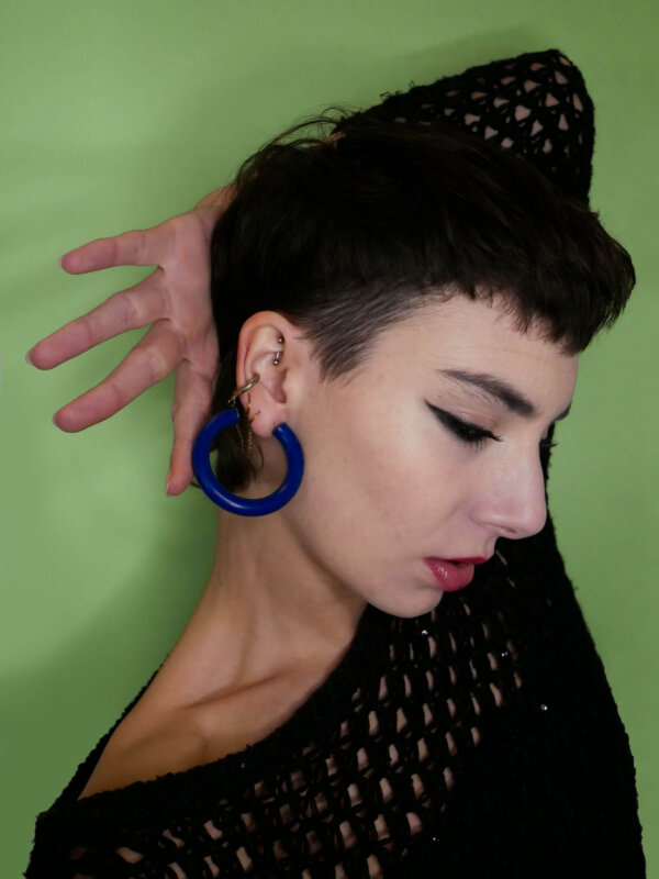 BIG créoles | Plastique bleu nuit
