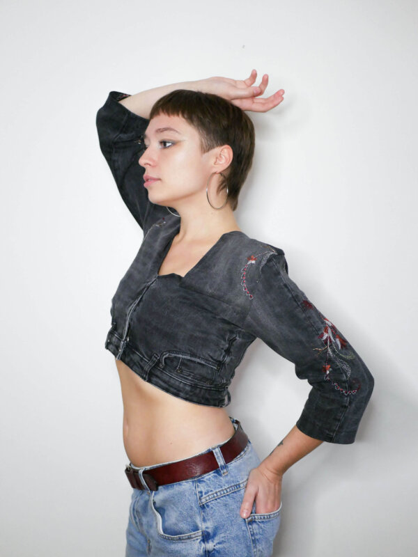 M | Jean gris fleuri - Manches 3/4 – Image 3