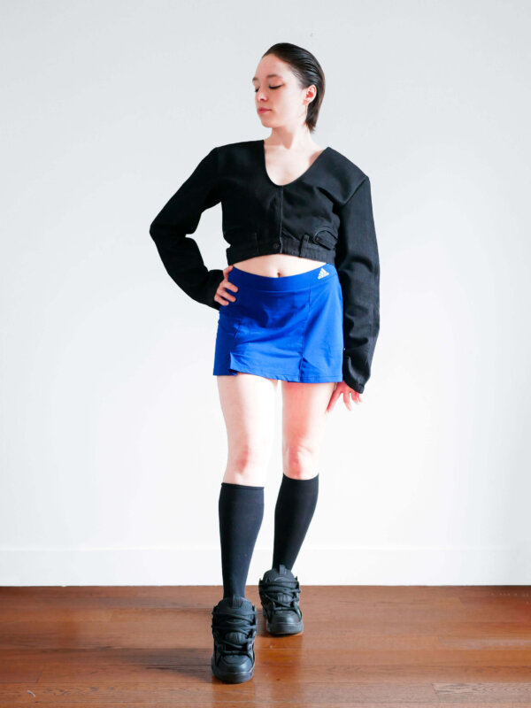 S | Jean noir - Manches larges – Image 2