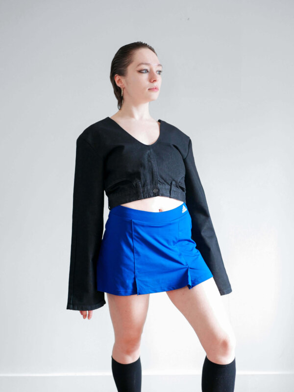 S | Jean noir - Manches larges – Image 3
