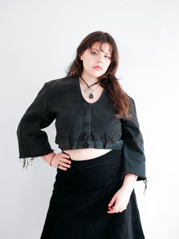 L | Jean noir - Manches larges