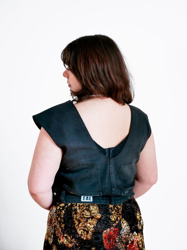 L | Jean noir- Manches courtes – Image 4